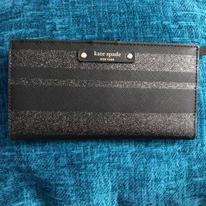 EUC! Authentic Kate spade wallet